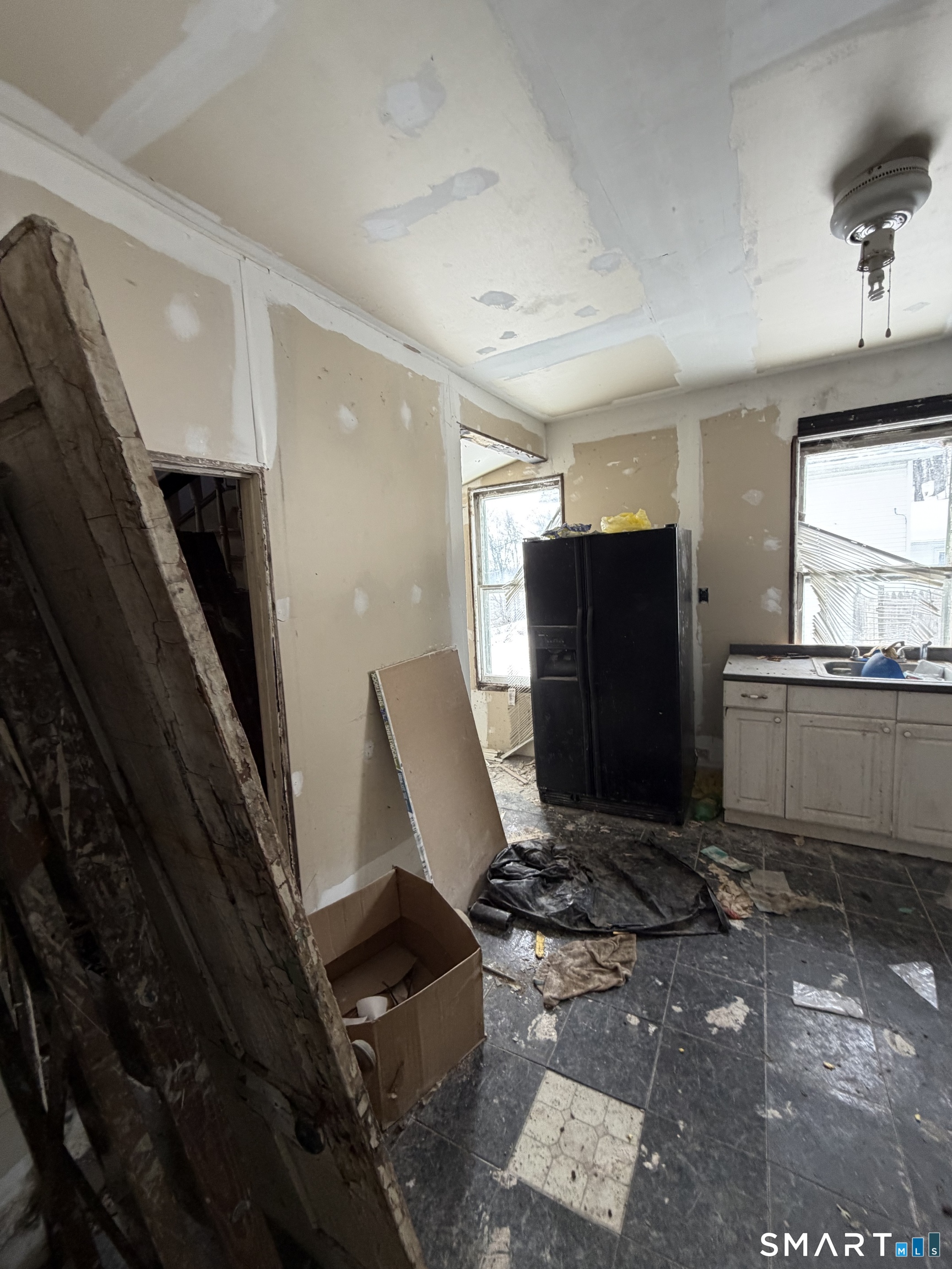 83 Maple Street Norwich CT 06360