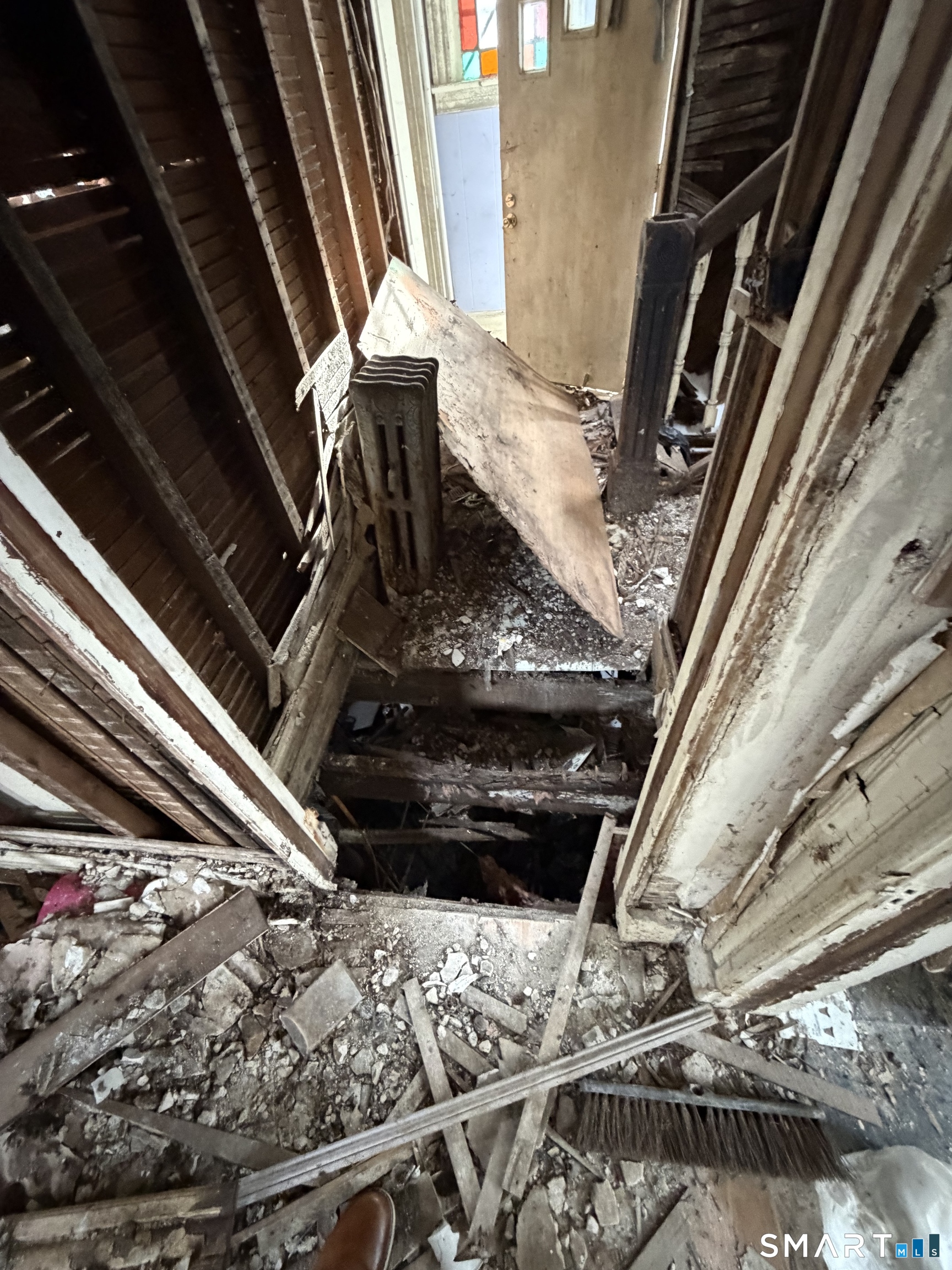 83 Maple Street Norwich CT 06360