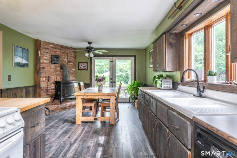 70 Reed Road Warren CT 06754