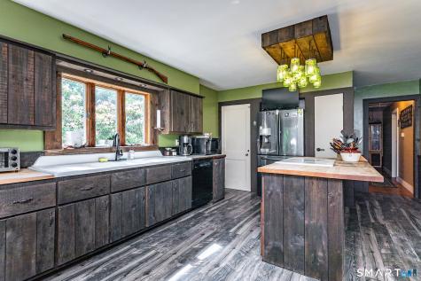 70 Reed Road Warren CT 06754