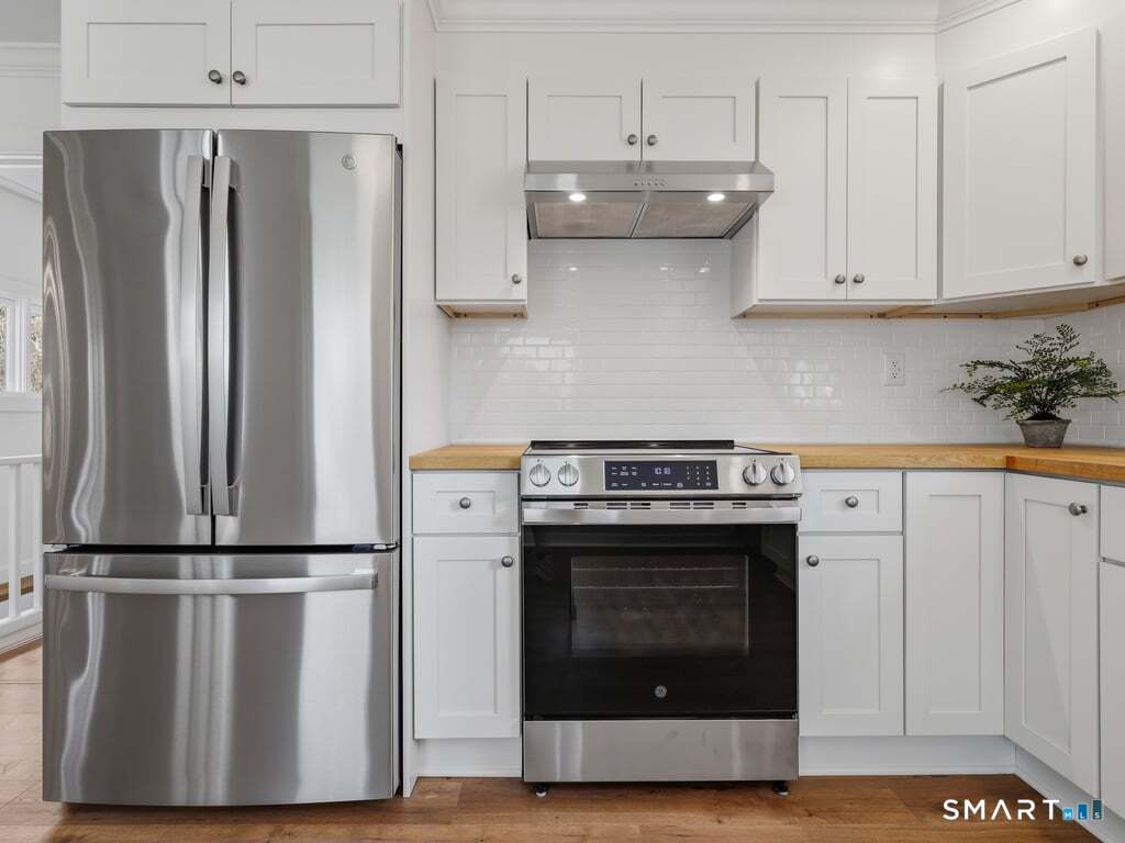 255 Beaumont Highway Lebanon CT 06249
