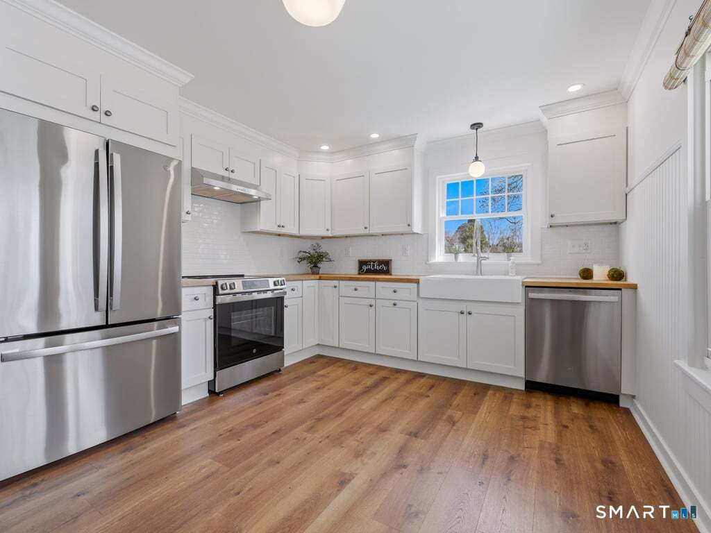255 Beaumont Highway Lebanon CT 06249