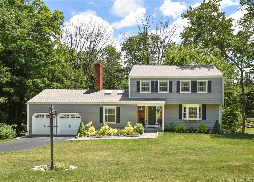 33 Frost Hill Road Trumbull CT 06611