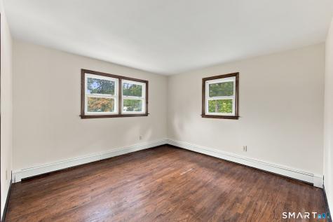 27 Rita Drive New Fairfield CT 06812
