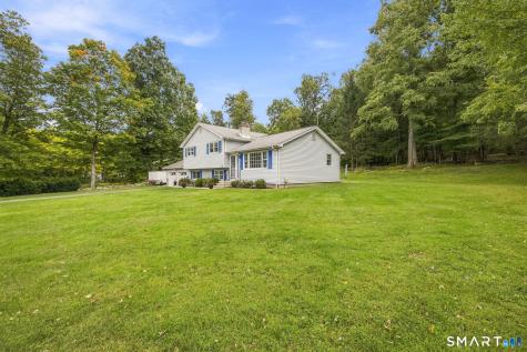 27 Rita Drive New Fairfield CT 06812