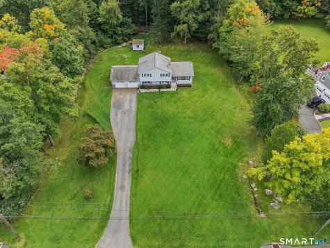 27 Rita Drive New Fairfield CT 06812