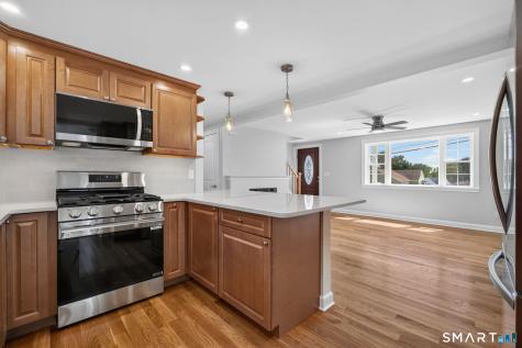 83 Winslow Drive West Haven CT 06516