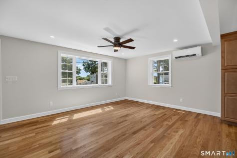 83 Winslow Drive West Haven CT 06516