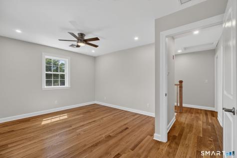 83 Winslow Drive West Haven CT 06516