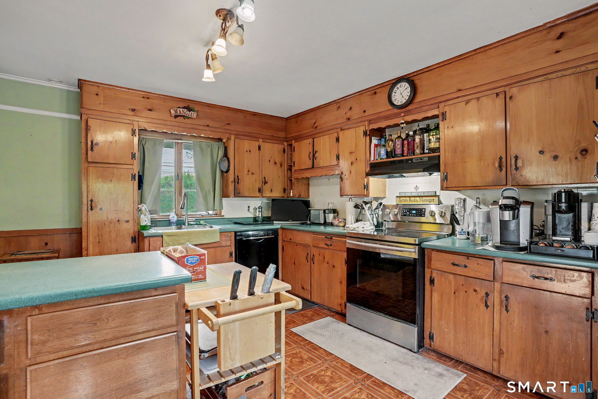 13 Governors Lane Bethel CT 06801