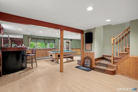 13 Governors Lane Bethel CT 06801