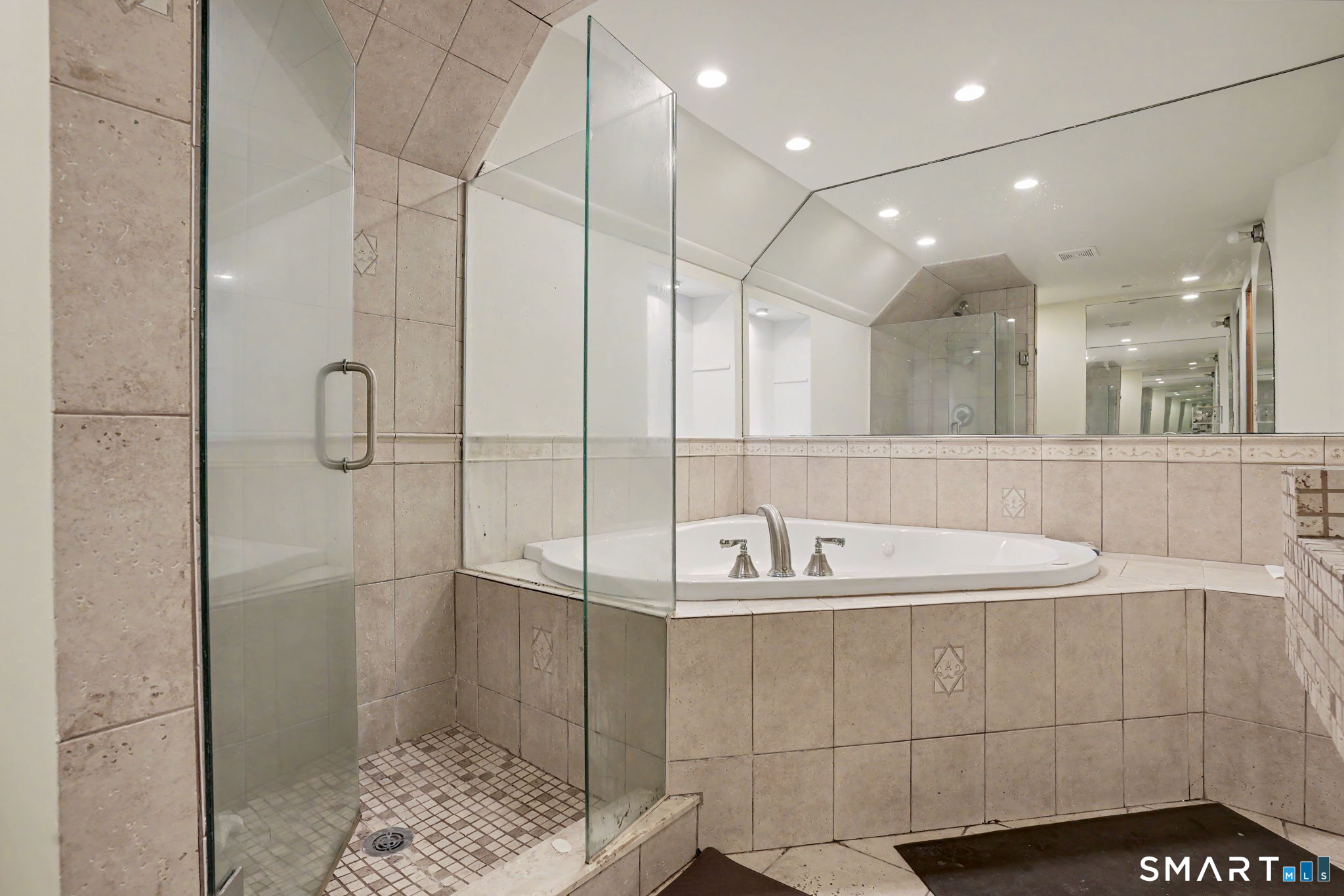 13 Governors Lane Bethel CT 06801
