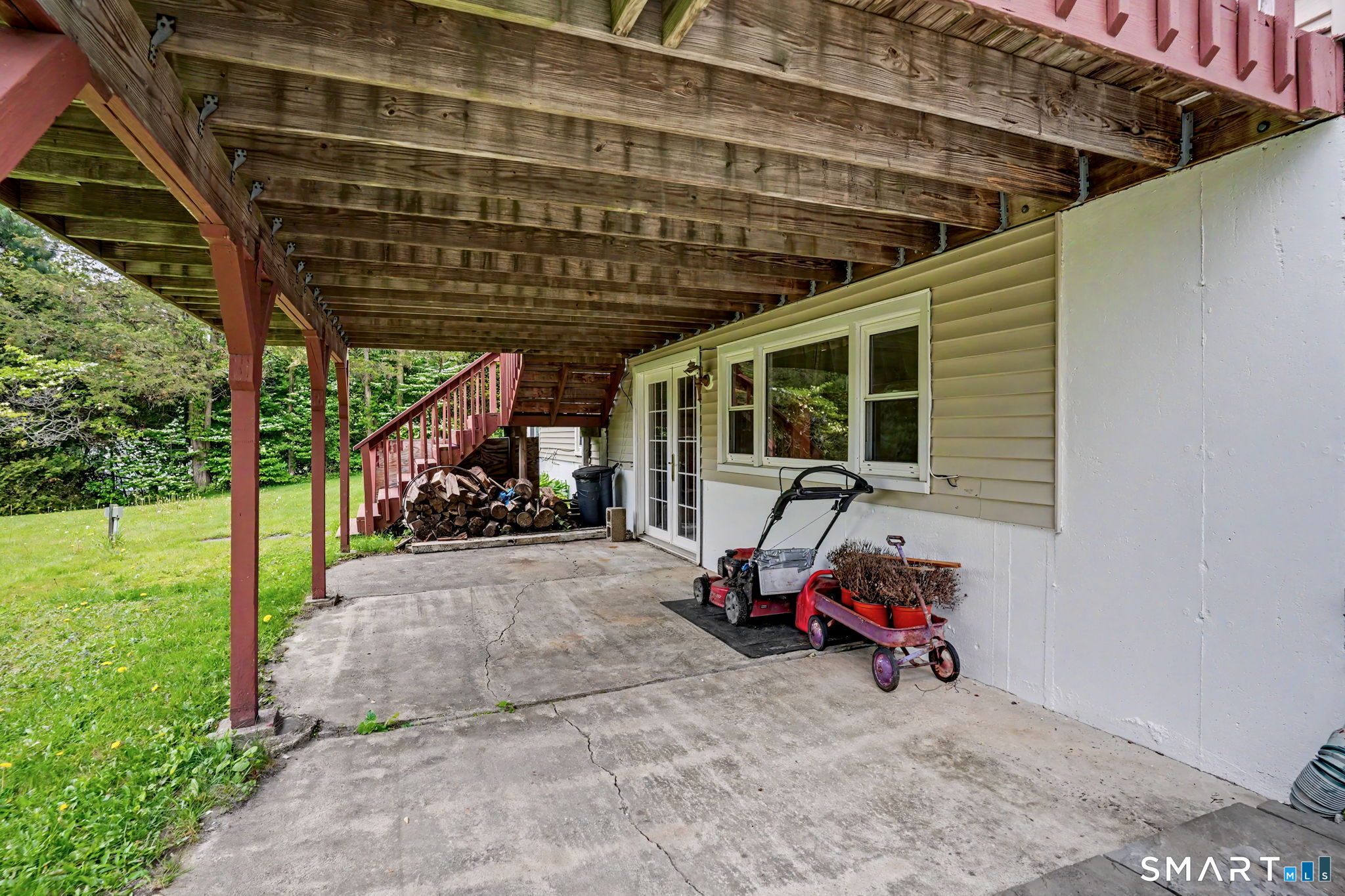 13 Governors Lane Bethel CT 06801