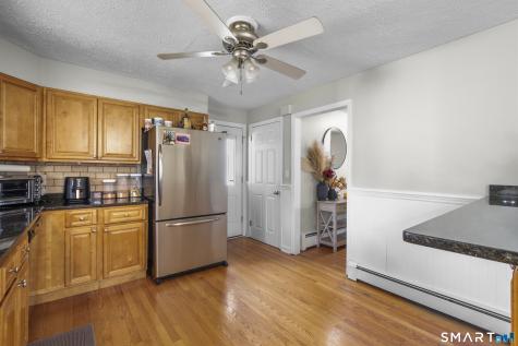 142 Cambridge Street Stratford CT 06614