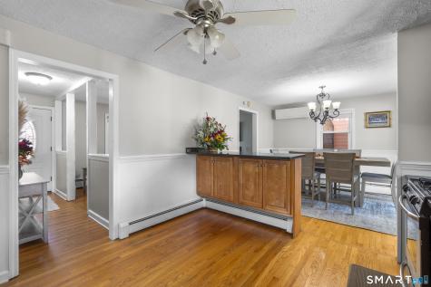142 Cambridge Street Stratford CT 06614