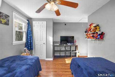 142 Cambridge Street Stratford CT 06614