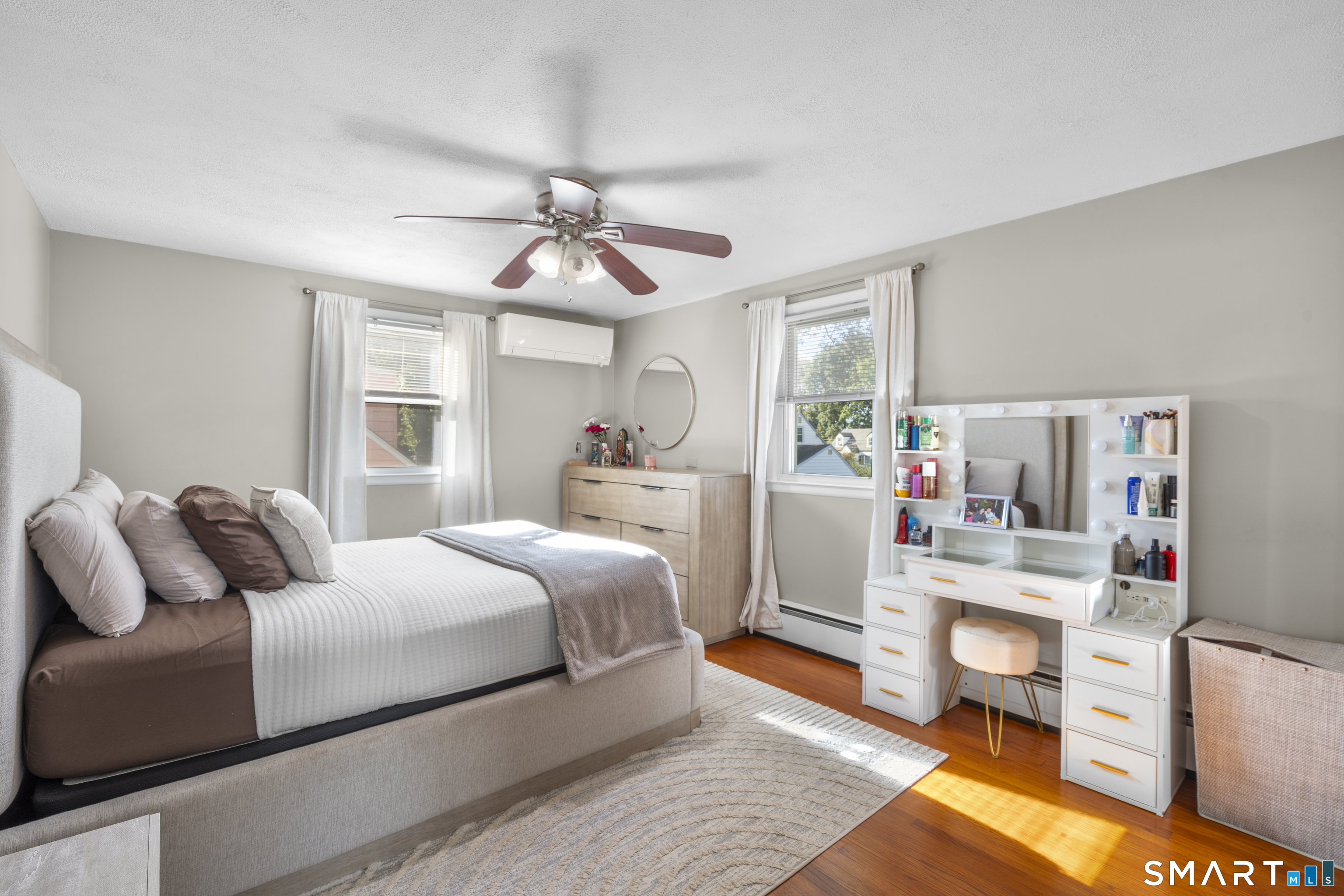 142 Cambridge Street Stratford CT 06614
