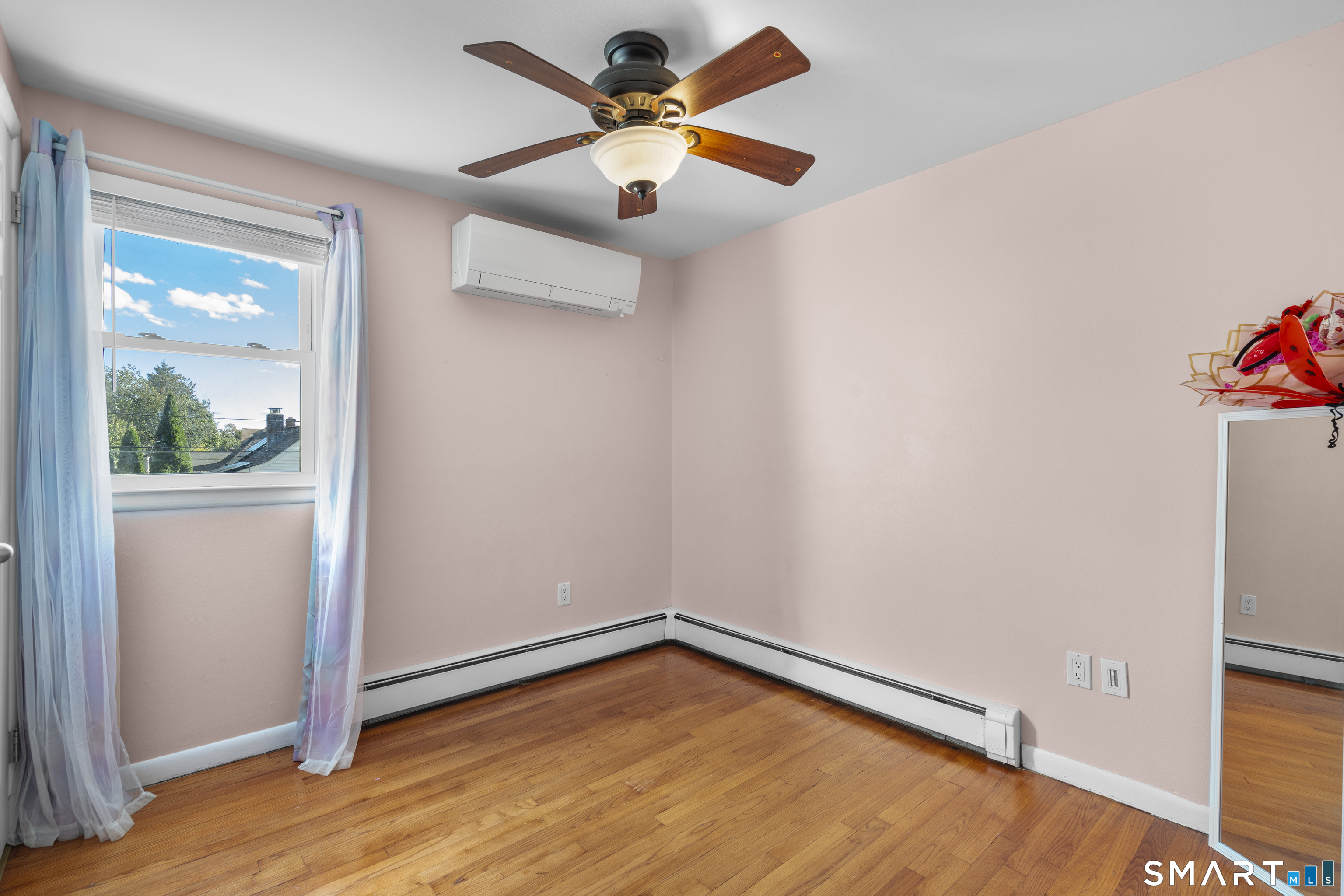 142 Cambridge Street Stratford CT 06614