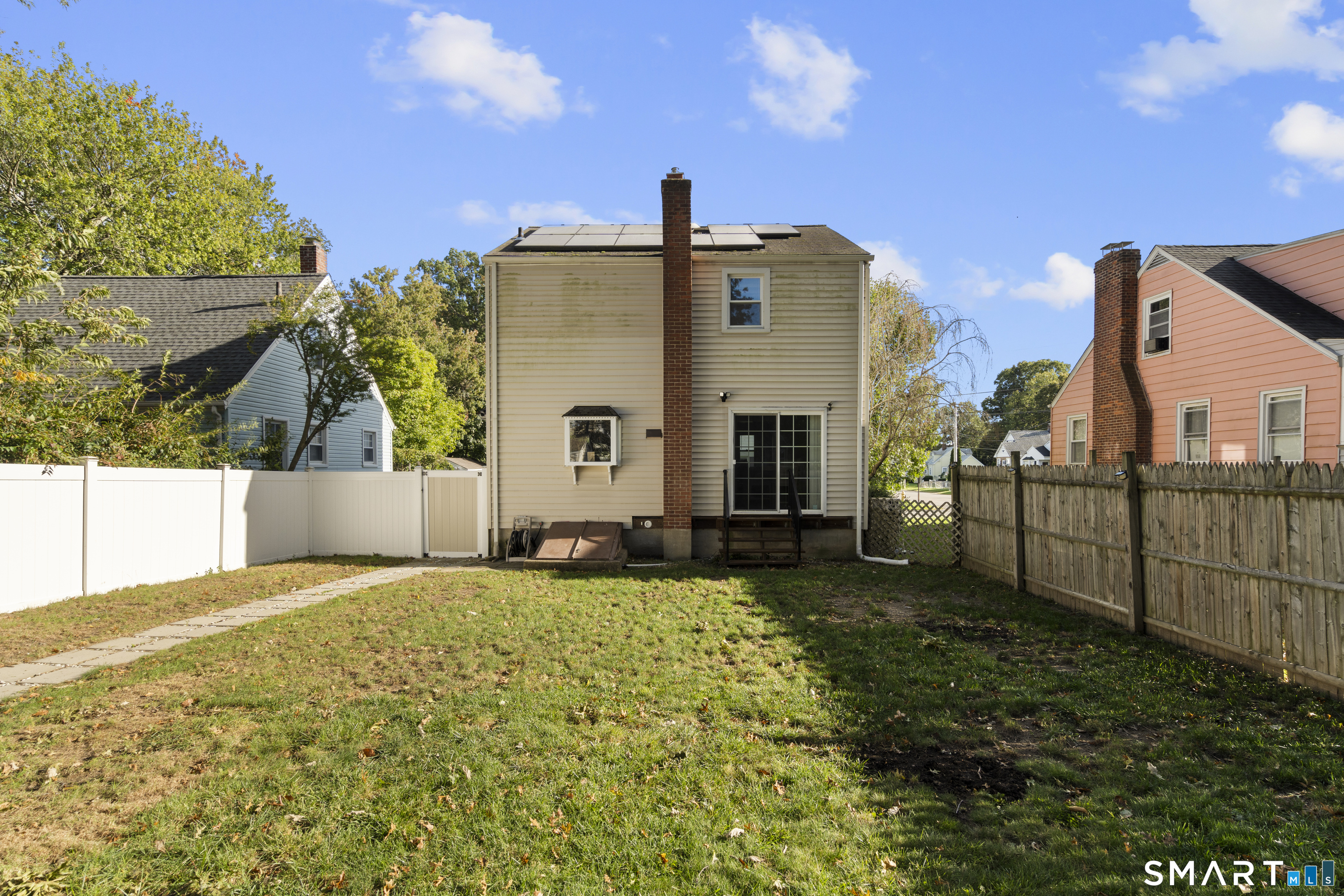 142 Cambridge Street Stratford CT 06614