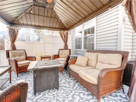 16 Birge Avenue Windsor Locks CT 06096