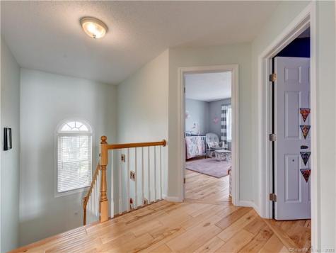 16 Birge Avenue Windsor Locks CT 06096