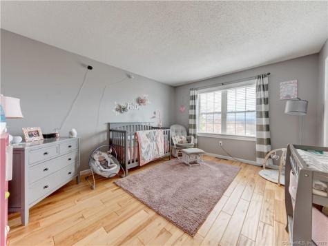 16 Birge Avenue Windsor Locks CT 06096