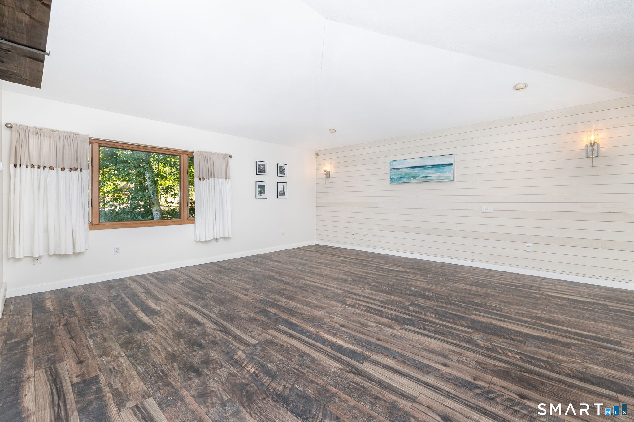 757 Jerome Avenue Bristol CT 06010