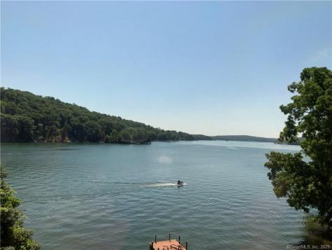 35 Lakeshore North New Fairfield CT 06812