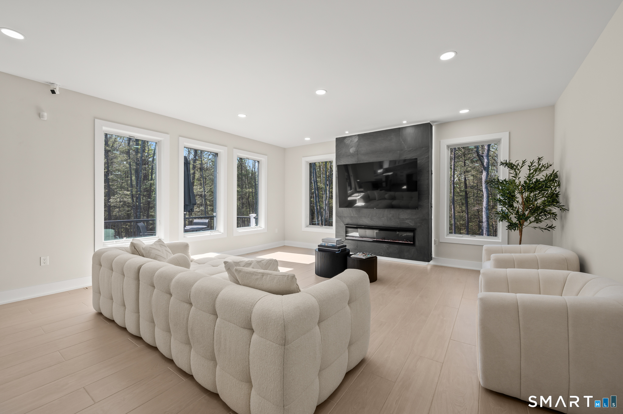 61 Twinbrook Drive Somers CT 06071