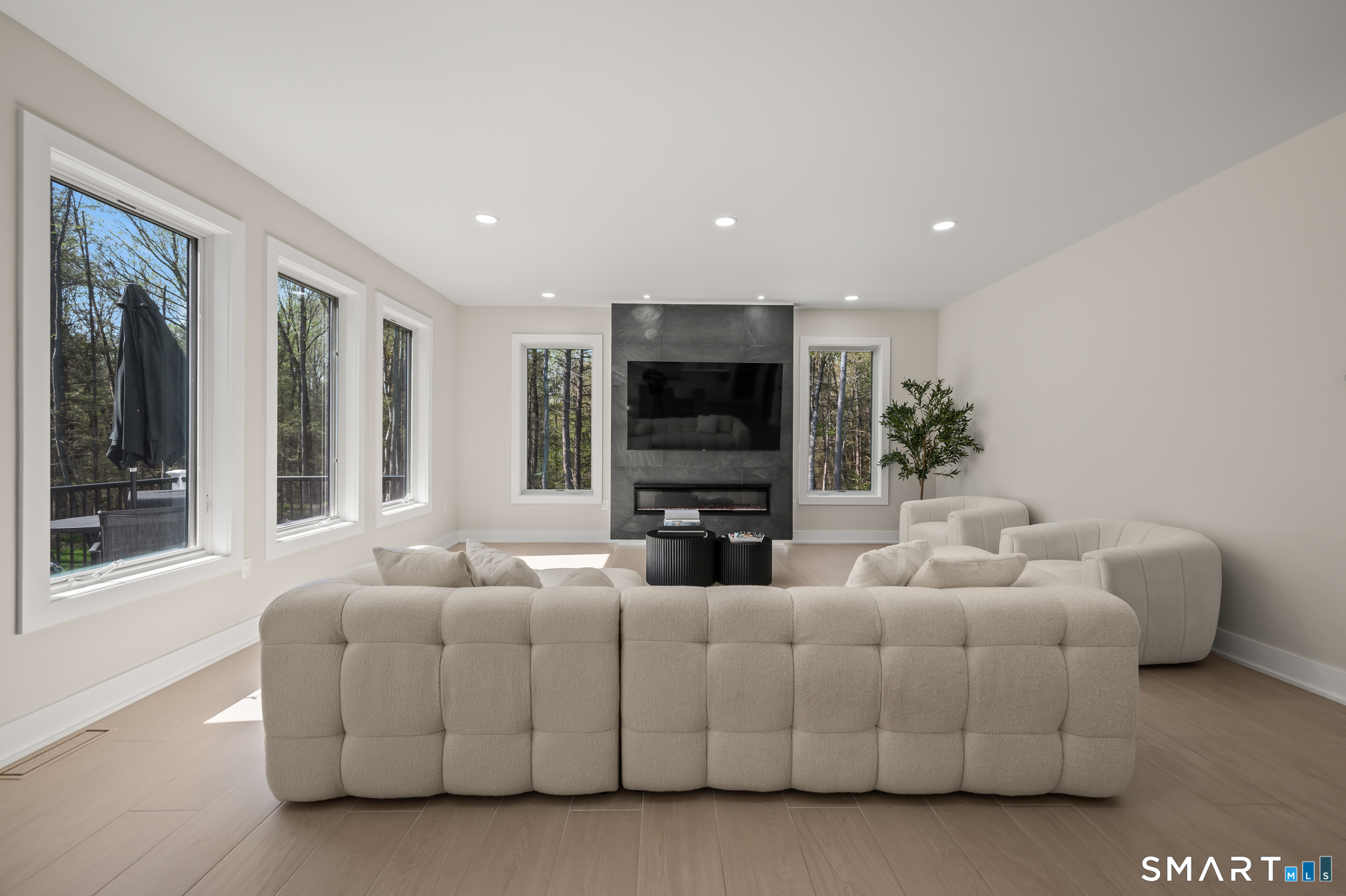 61 Twinbrook Drive Somers CT 06071