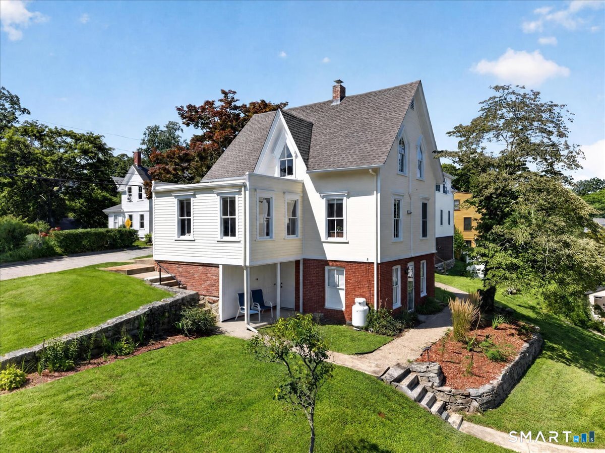2 Ashby Street Groton CT 06355