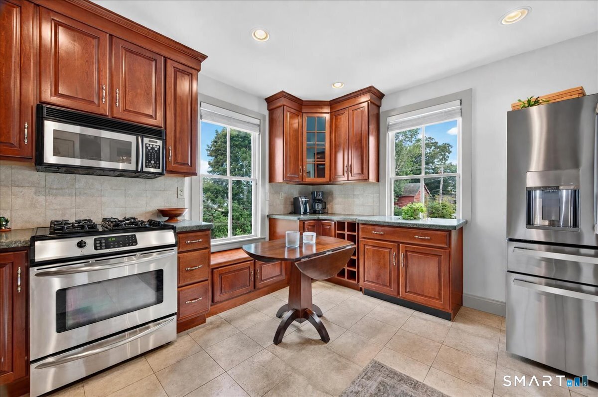 2 Ashby Street Groton CT 06355
