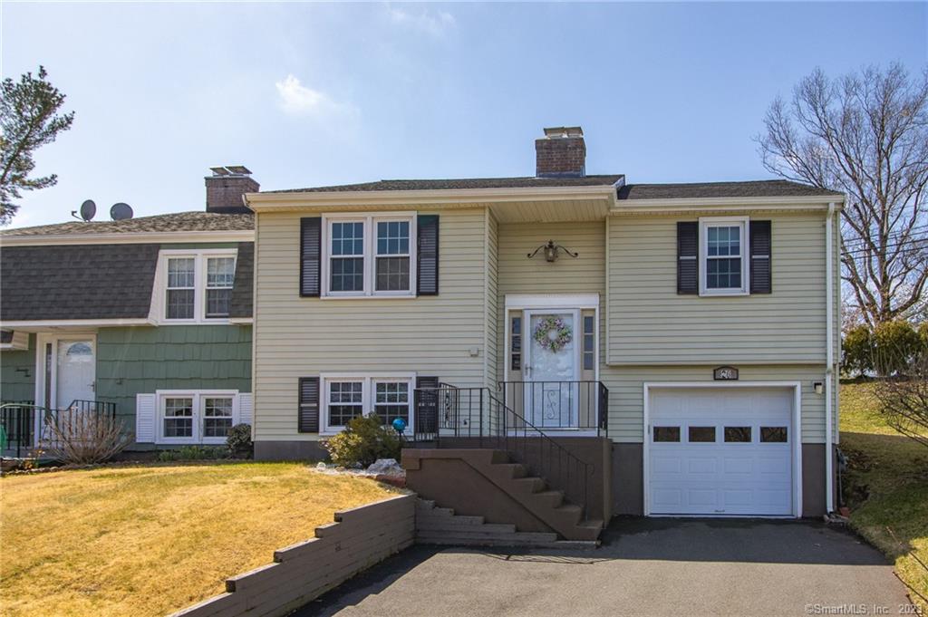 20 Brick Walk Lane Newington CT 06111