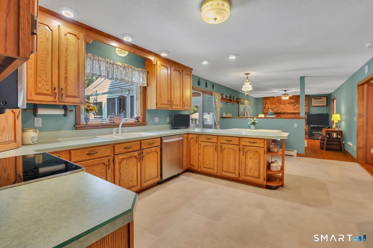 78 Mountain Ridge Drive Coventry CT 06238