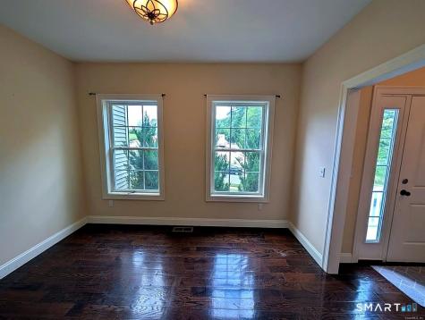 79 High Ledge Circle Manchester CT 06040