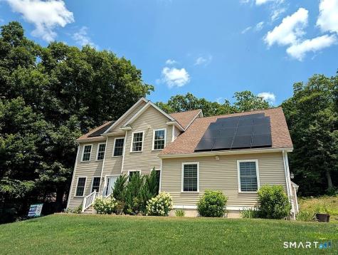 79 High Ledge Circle Manchester CT 06040