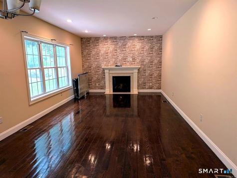 79 High Ledge Circle Manchester CT 06040