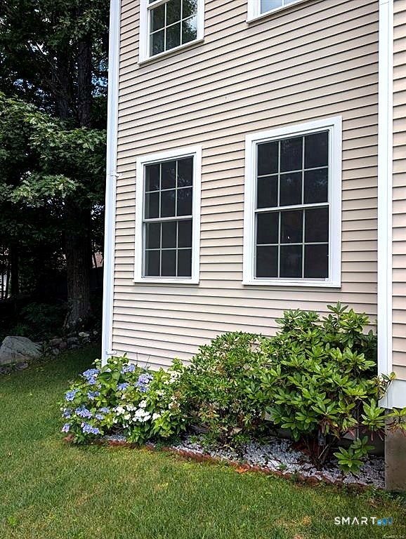 79 High Ledge Circle Manchester CT 06040