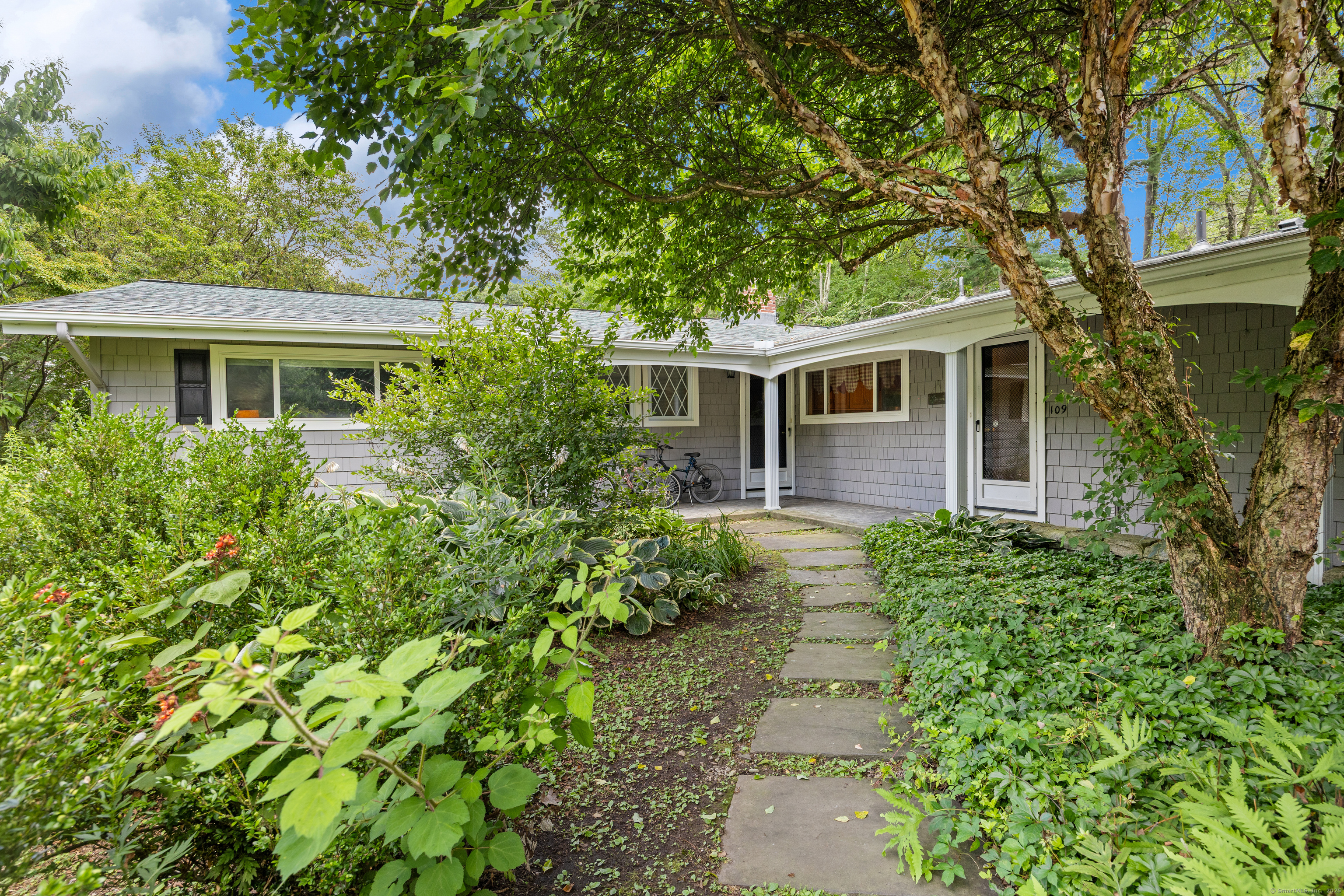 109 Country Club Road Avon CT 06001