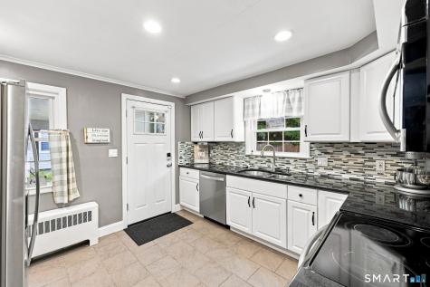 103 Bolton Street Manchester CT 06042