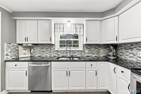 103 Bolton Street Manchester CT 06042