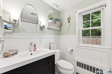 103 Bolton Street Manchester CT 06042