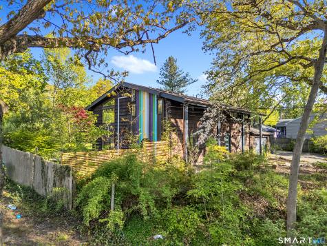 841 Prospect Street Hamden CT 06517