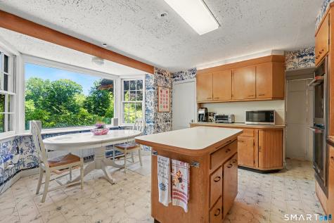 406 Harbor Road Fairfield CT 06890