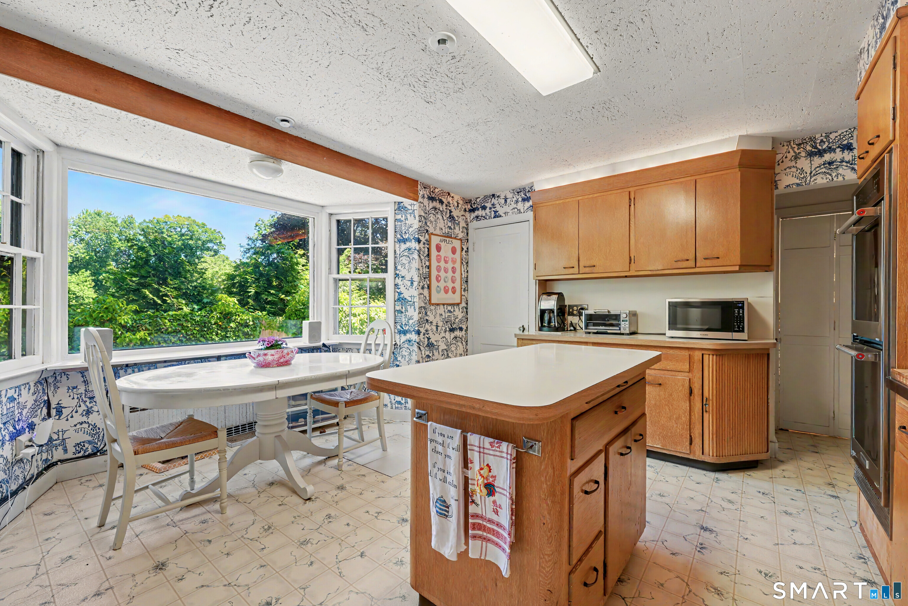 406 Harbor Road Fairfield CT 06890
