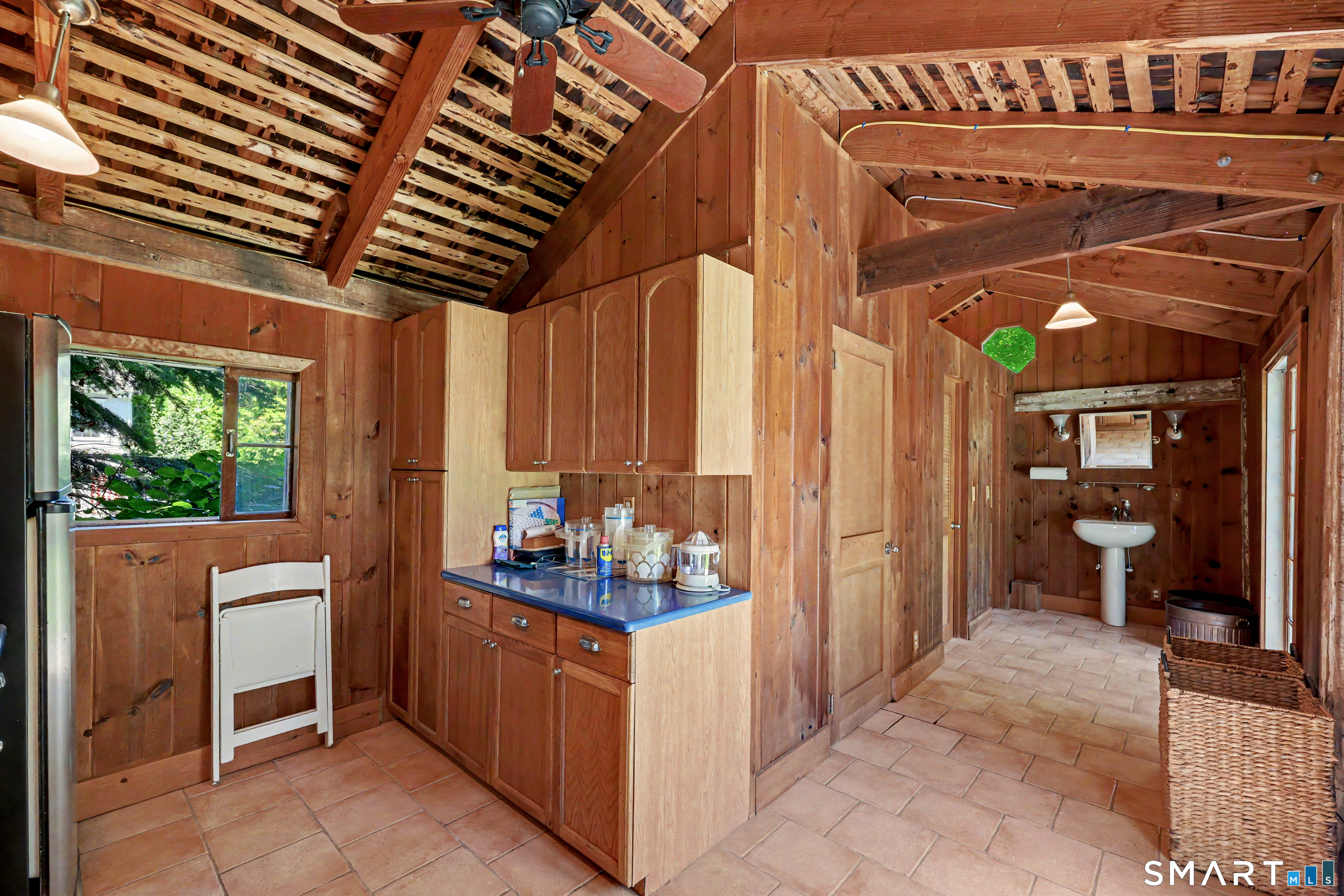 406 Harbor Road Fairfield CT 06890