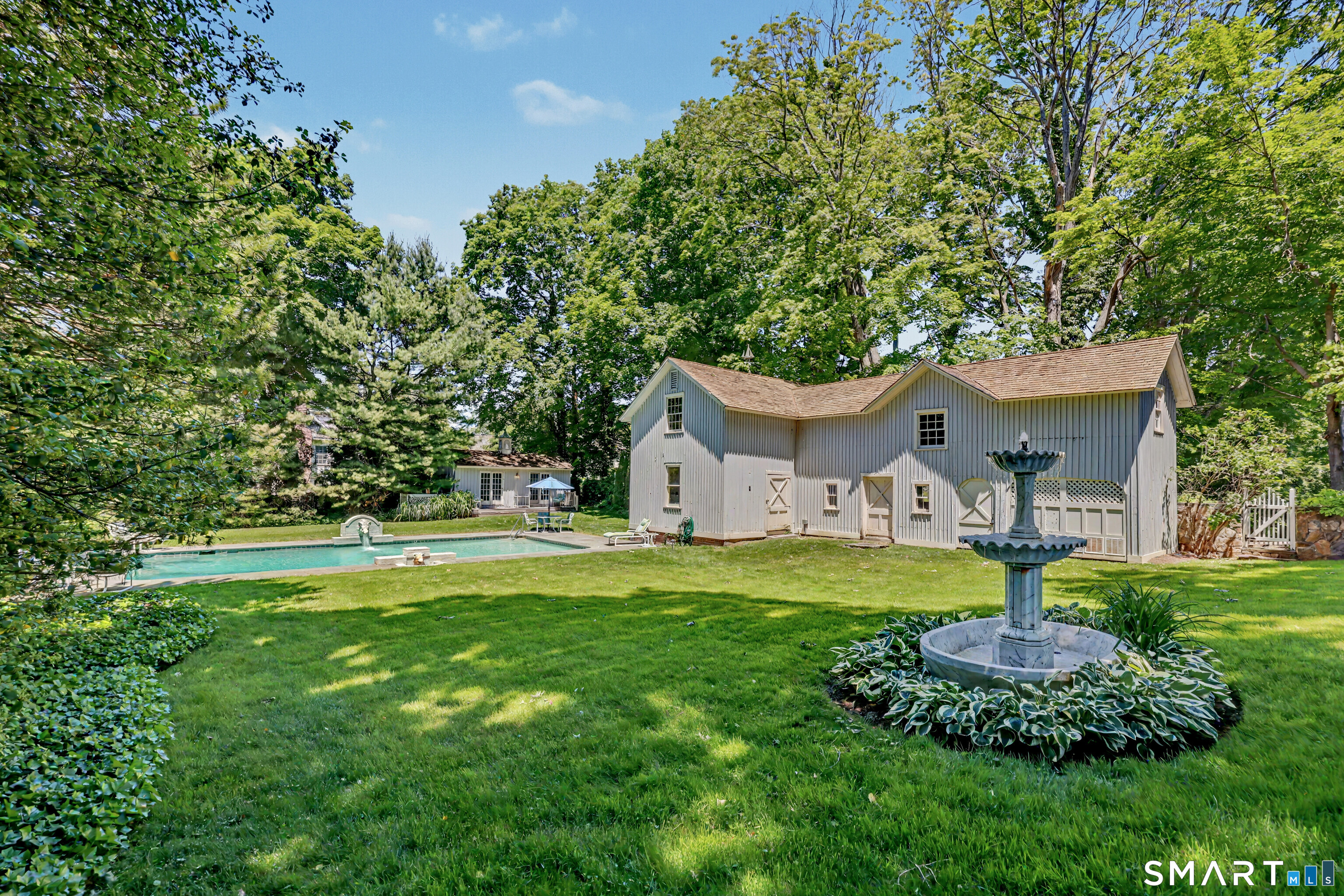 406 Harbor Road Fairfield CT 06890