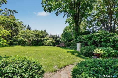 406 Harbor Road Fairfield CT 06890