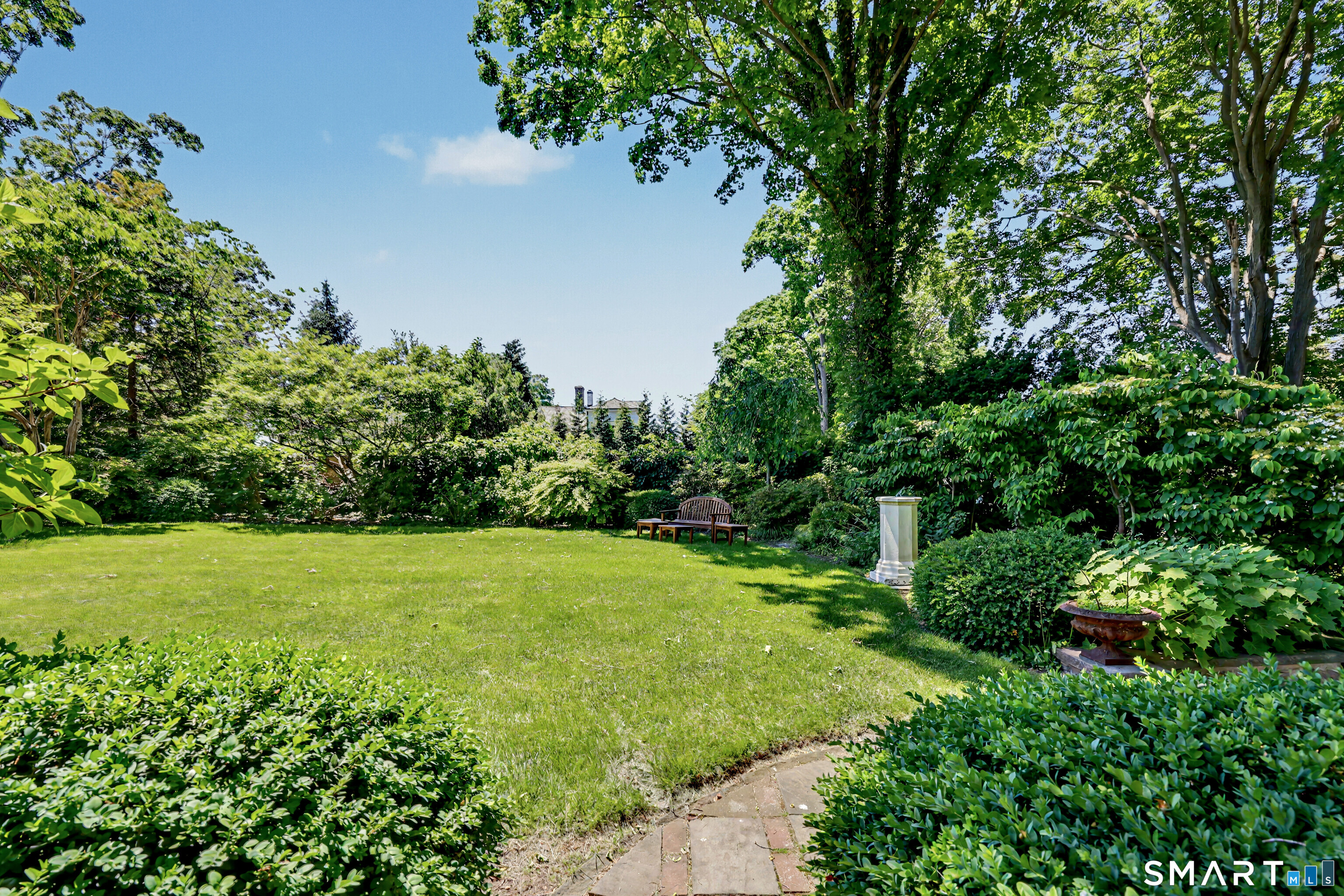 406 Harbor Road Fairfield CT 06890