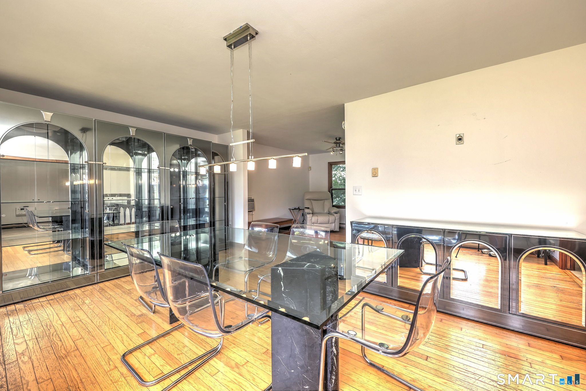 1196 New Haven Avenue Milford CT 06460